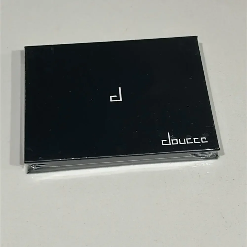 Doucce On The Go Eyeshadow Palette Pink Gray Compact - New Sealed